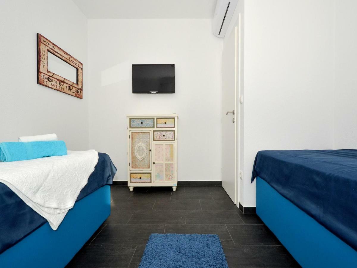 Deluxe Apartman Porto Trogir Exterior photo