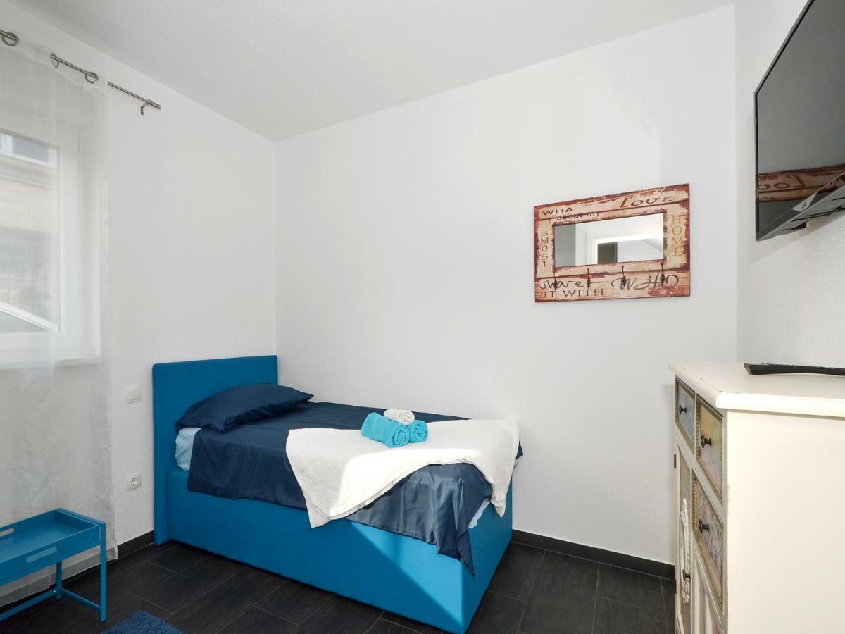 Deluxe Apartman Porto Trogir Exterior photo