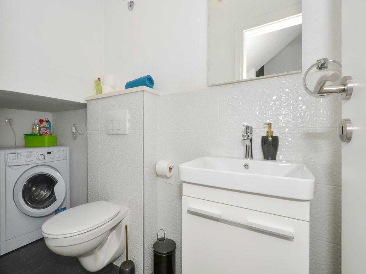 Deluxe Apartman Porto Trogir Exterior photo